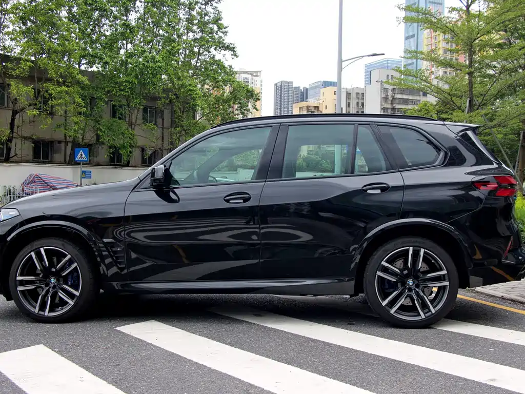 BMW X5 M
