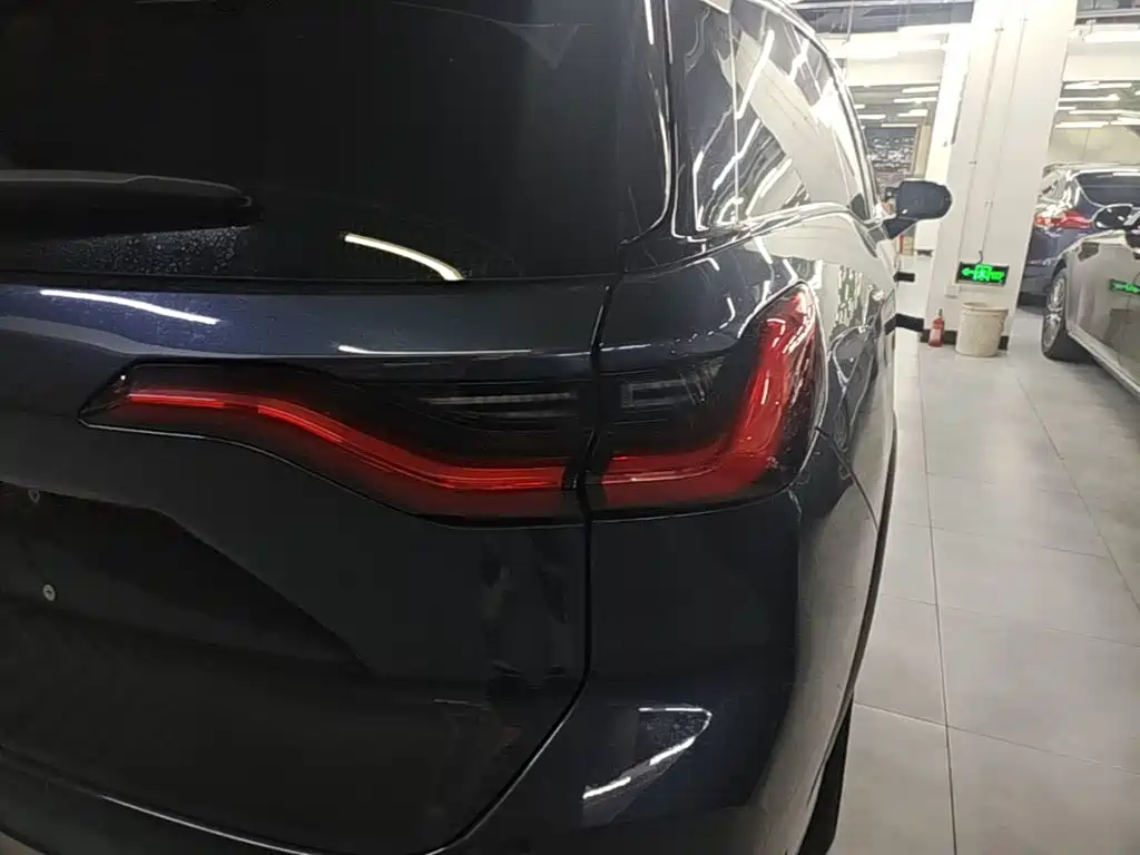 NIO ES8 — миниатюра 8