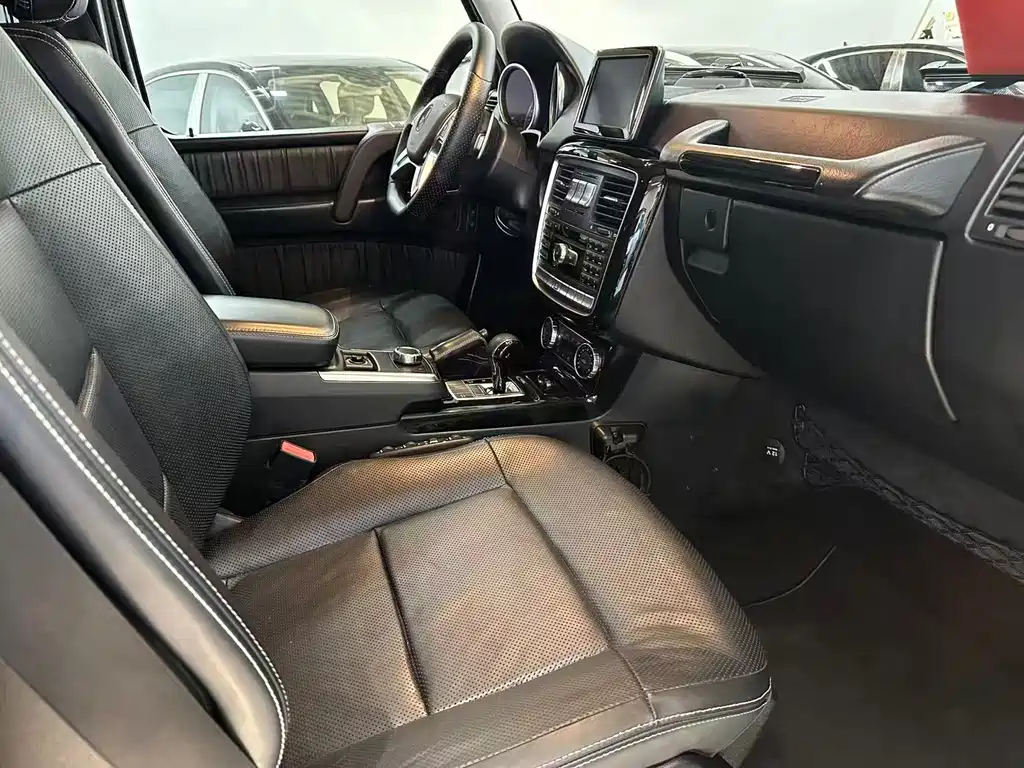 Mercedes-Benz G-Class — миниатюра 7