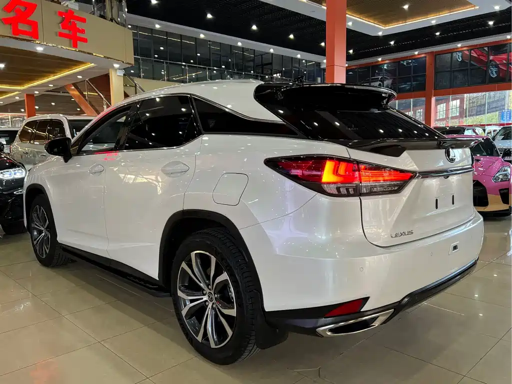 Lexus RX — миниатюра 6