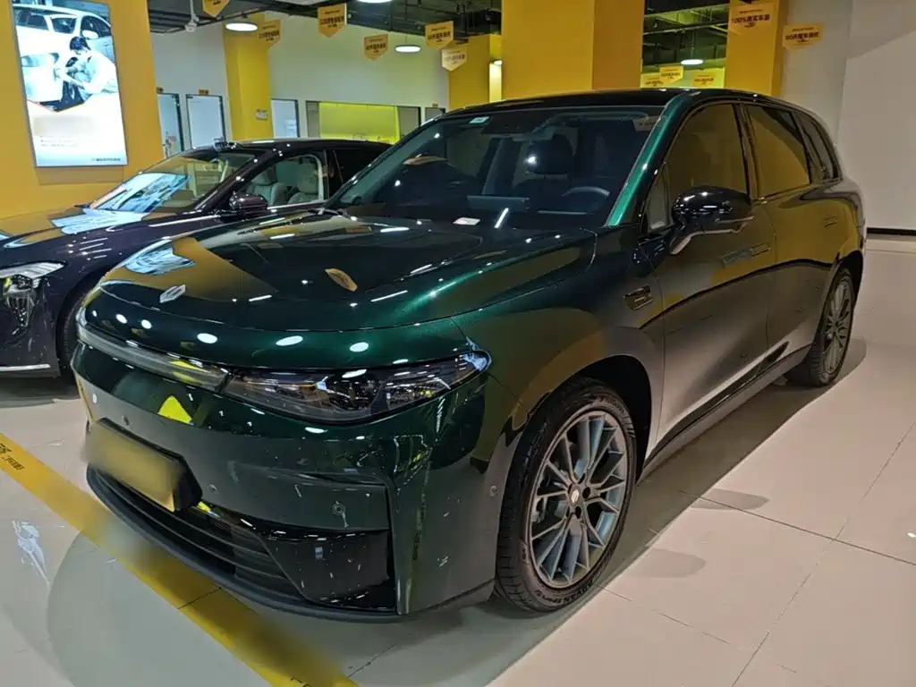 Leapmotor Leapmotor C10 — миниатюра 2