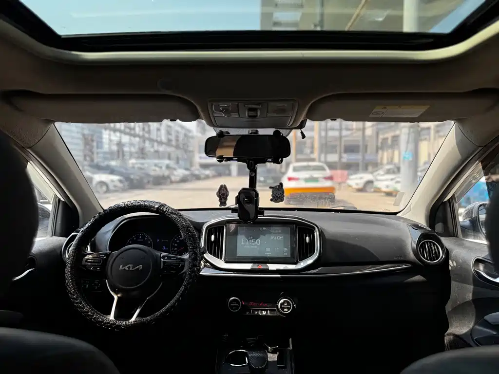 Kia KX1 — миниатюра 6