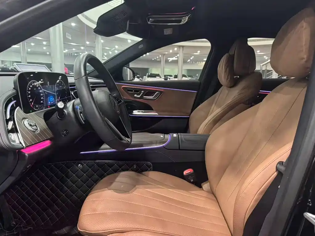 Mercedes-Benz E-Class — миниатюра 10