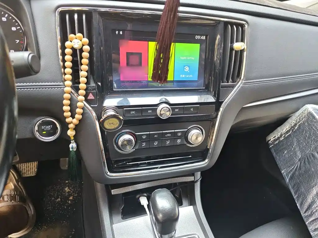 Roewe Roewe i6 Classic — миниатюра 6