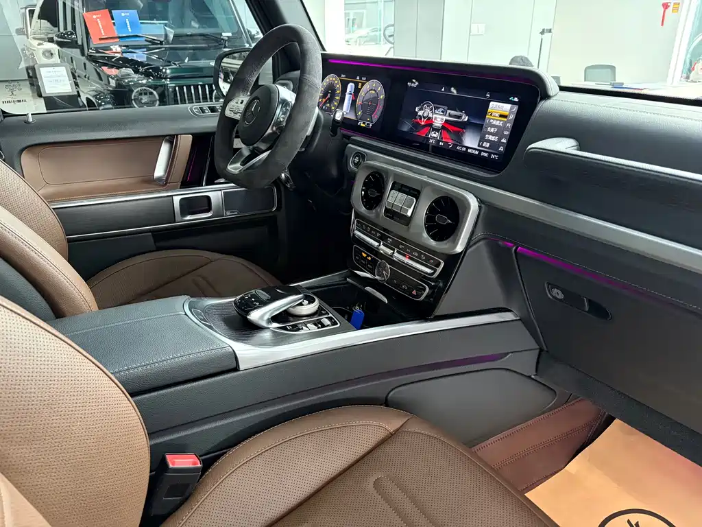 Mercedes-Benz G-Class — миниатюра 10