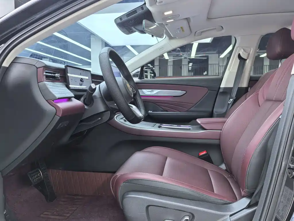 Hongqi Hongqi H5 — миниатюра 4