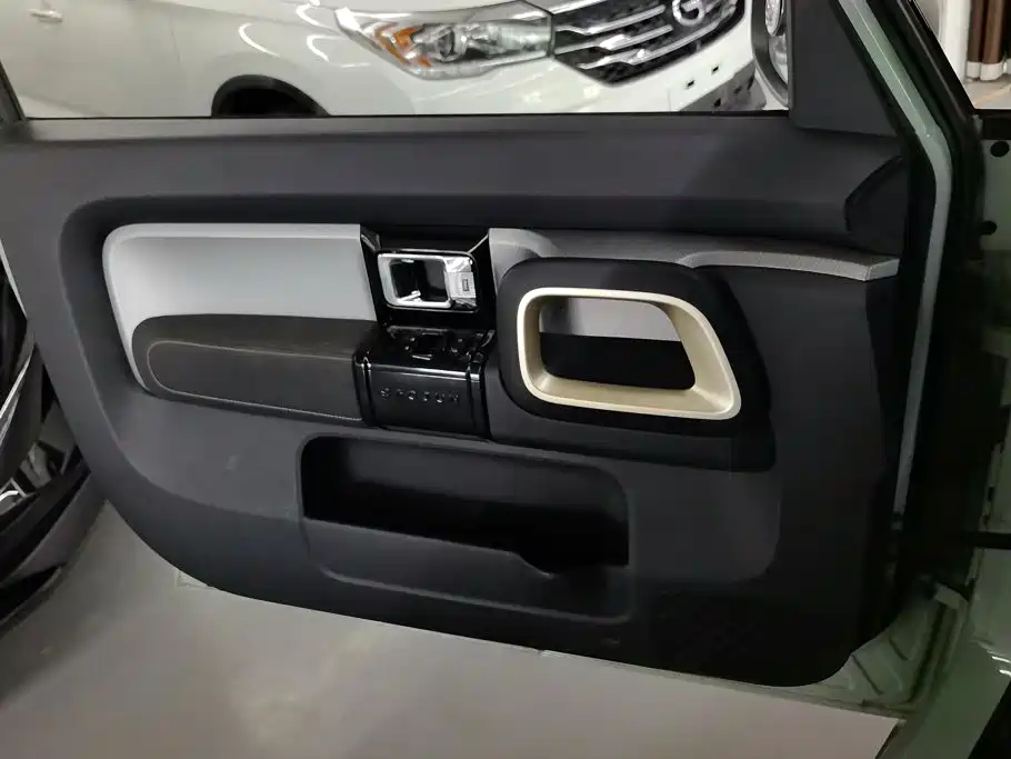 Baojun KiWi EV — миниатюра 7