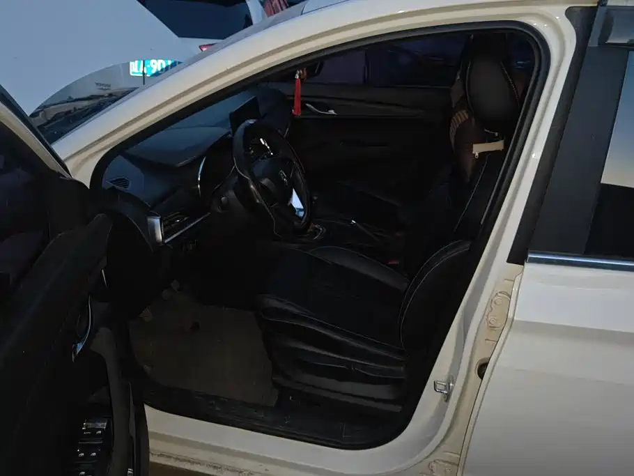 Baojun 360 — миниатюра 9