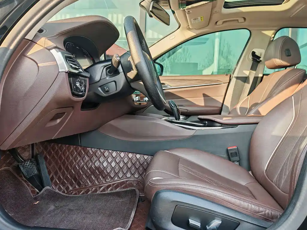 BMW 5 SERIES NEW ENERGY