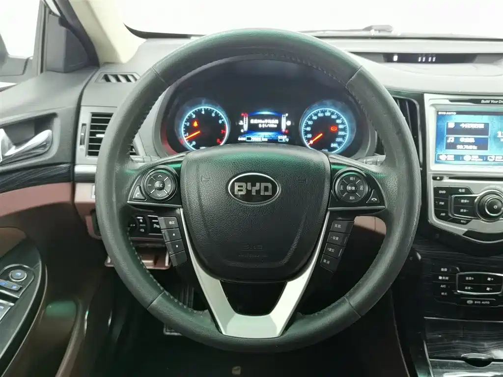 BYD SU RUI