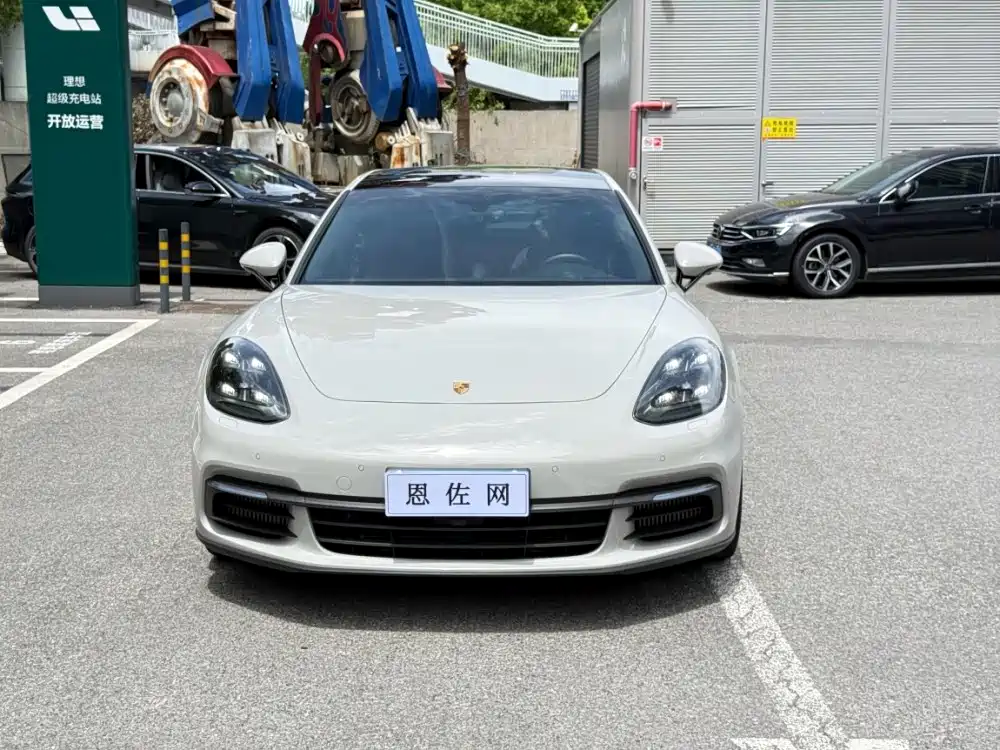 Porsche Panamera — миниатюра 3