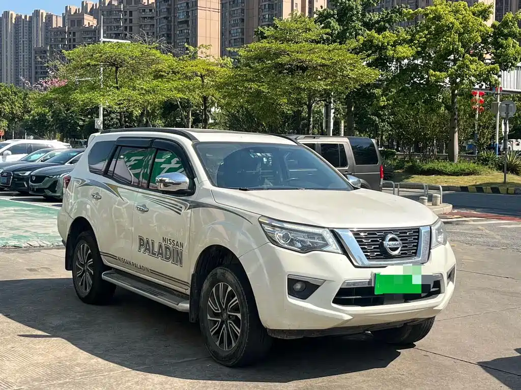 Nissan Terra — миниатюра 3
