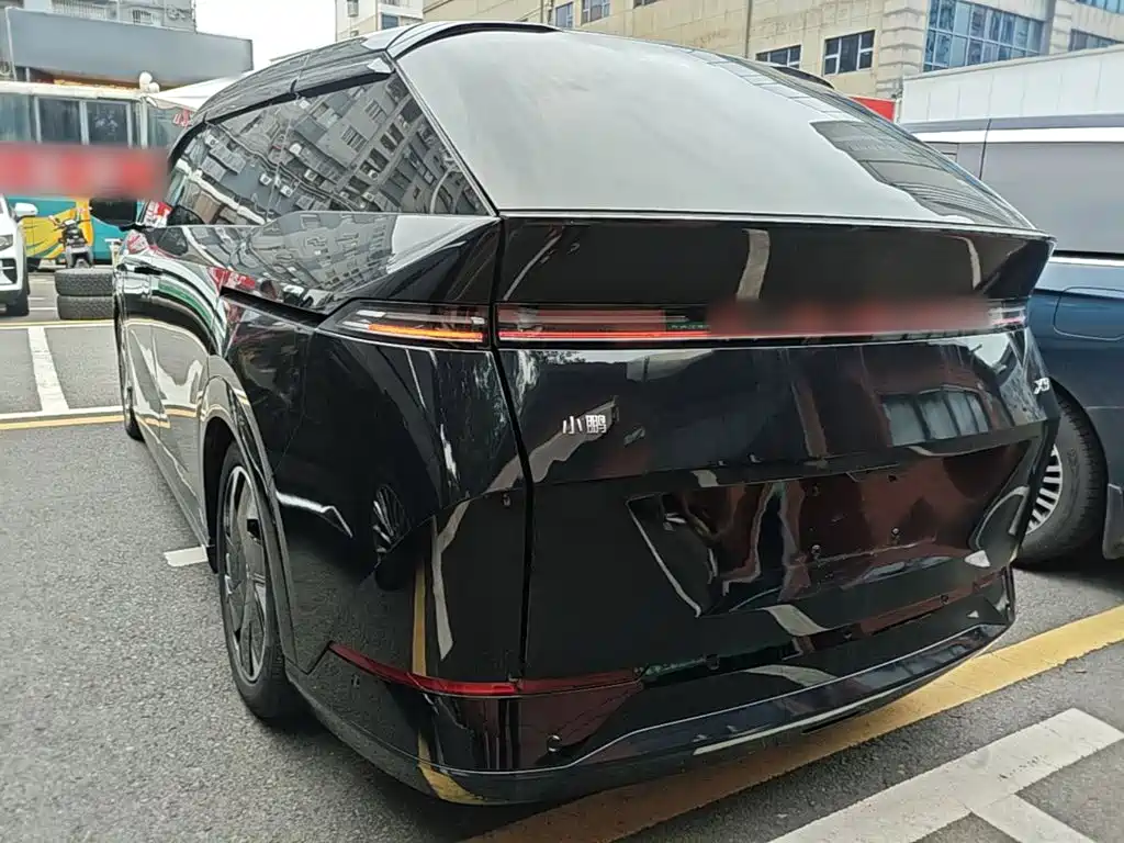 XPeng X9 — миниатюра 23