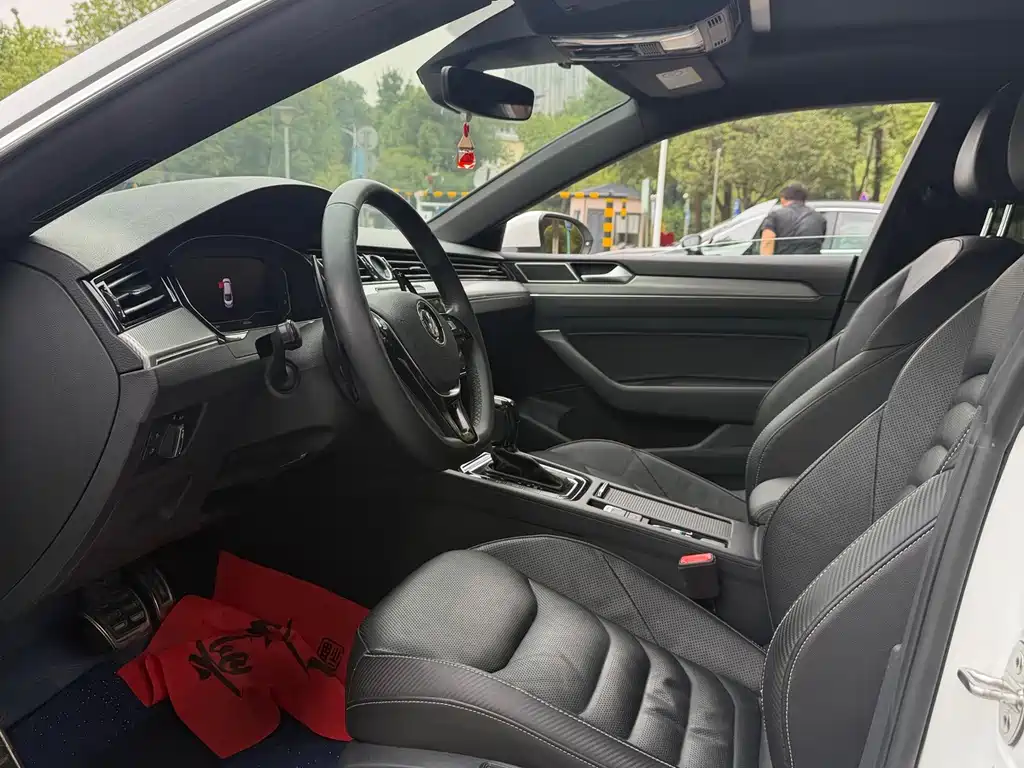 Volkswagen CC — миниатюра 4