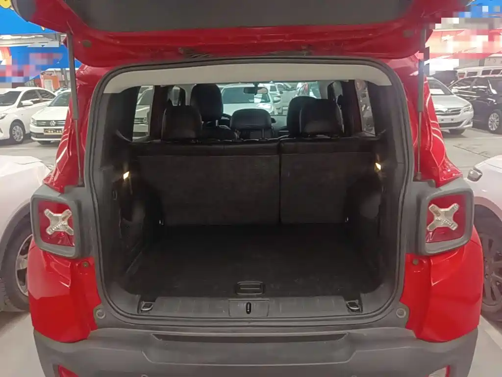 Jeep Renegade — миниатюра 19