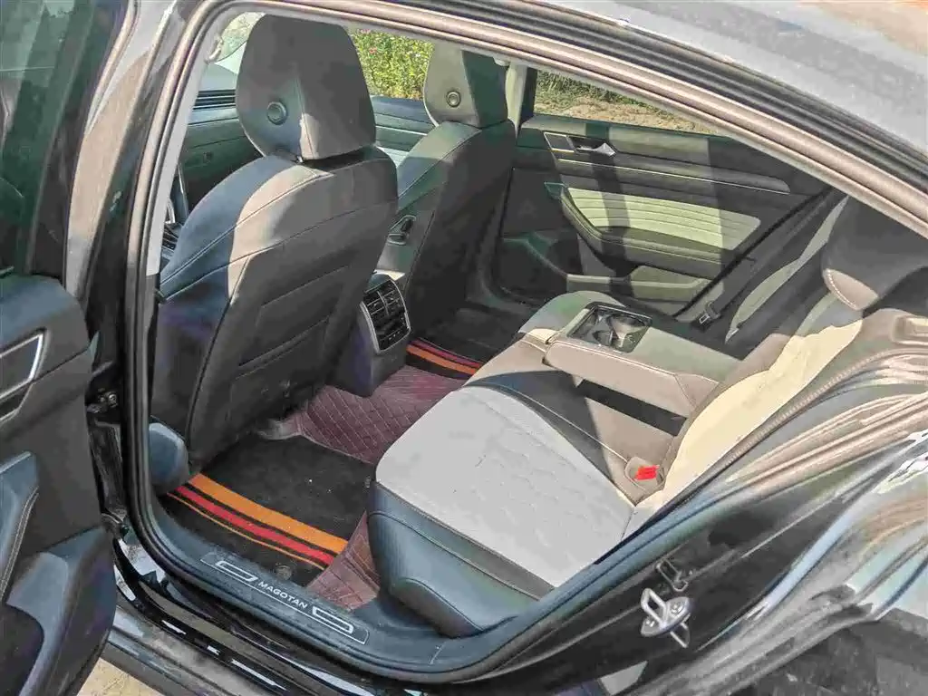 Volkswagen Magotan — миниатюра 7