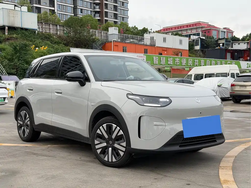 Leapmotor Leapmotor A10 — миниатюра 2