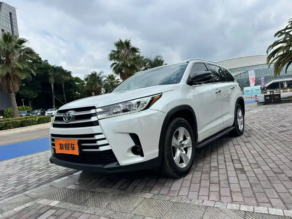Toyota Highlander — миниатюра 2