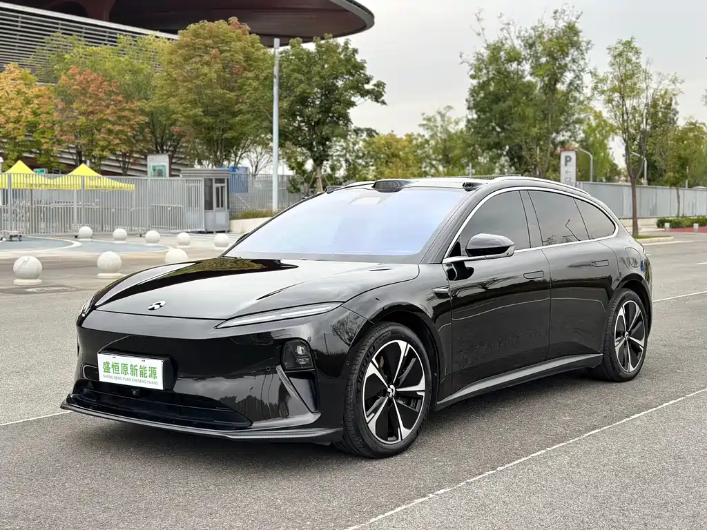 NIO ET5T