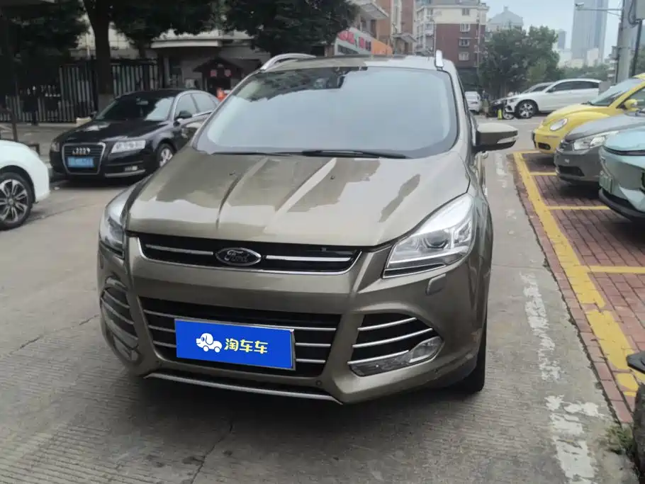 Ford Kuga — миниатюра 2