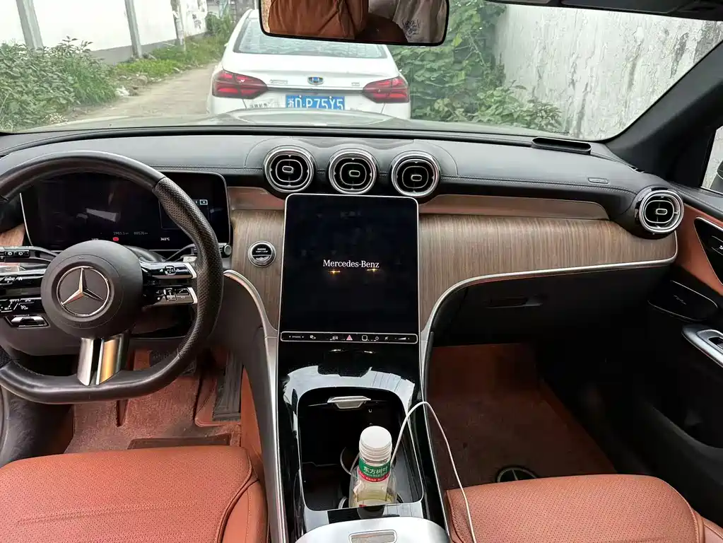 Mercedes-Benz GLC — миниатюра 8
