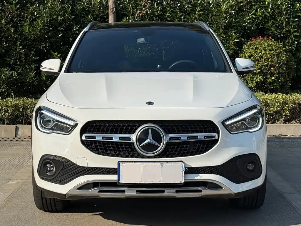Mercedes-Benz GLA — миниатюра 2