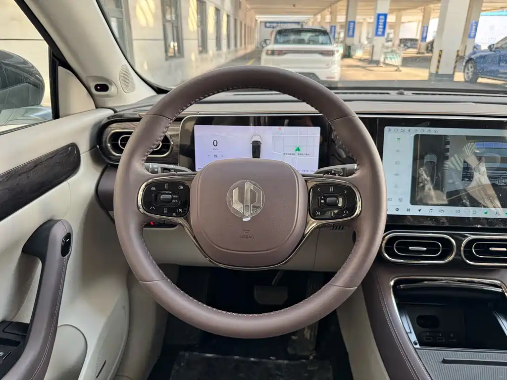 Leapmotor Leapmotor C11 — миниатюра 7