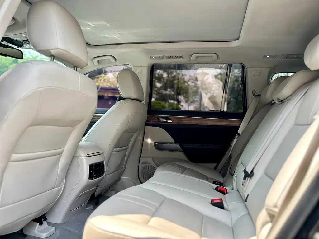 GAC Motor Trumpchi GS8 — миниатюра 8