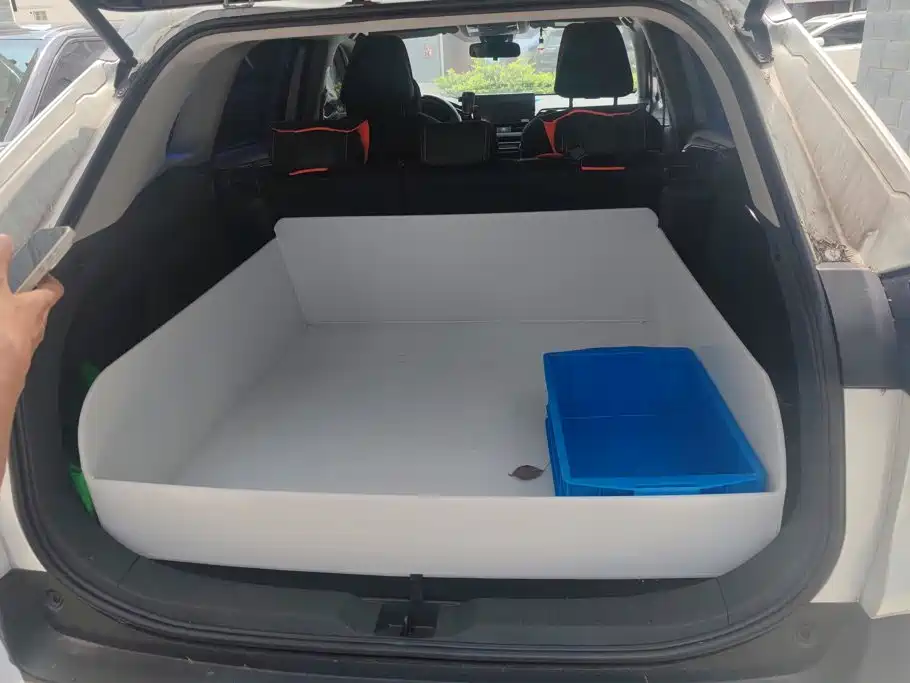 Toyota RAV4 — миниатюра 4