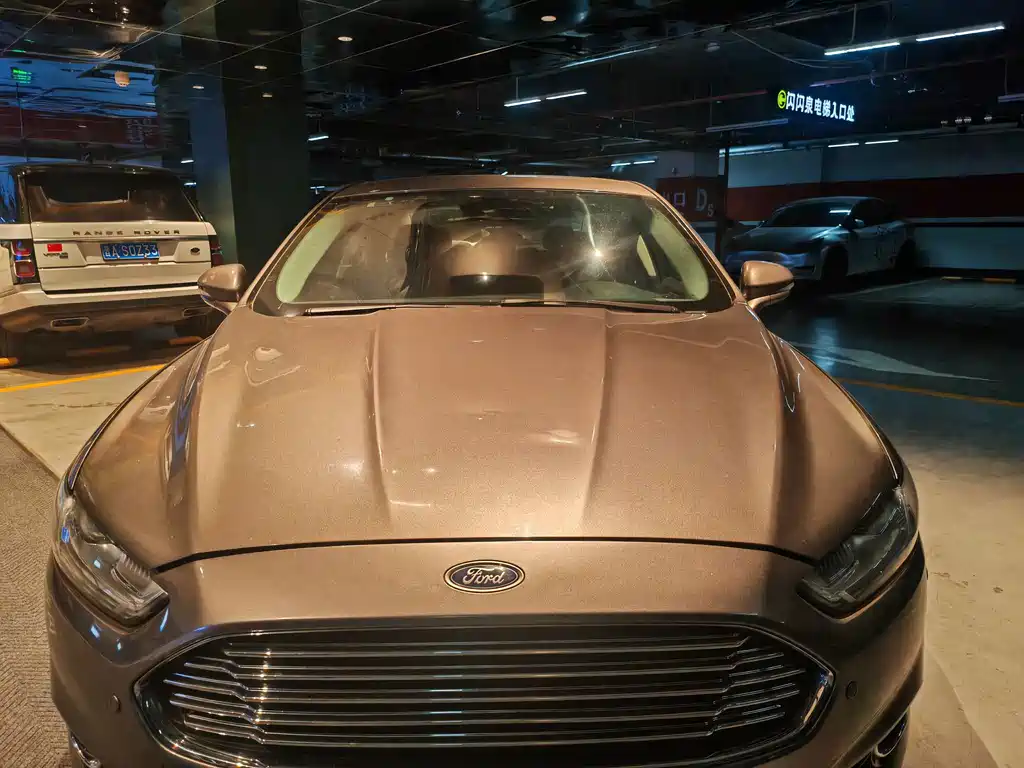 Ford Mondeo — миниатюра 9