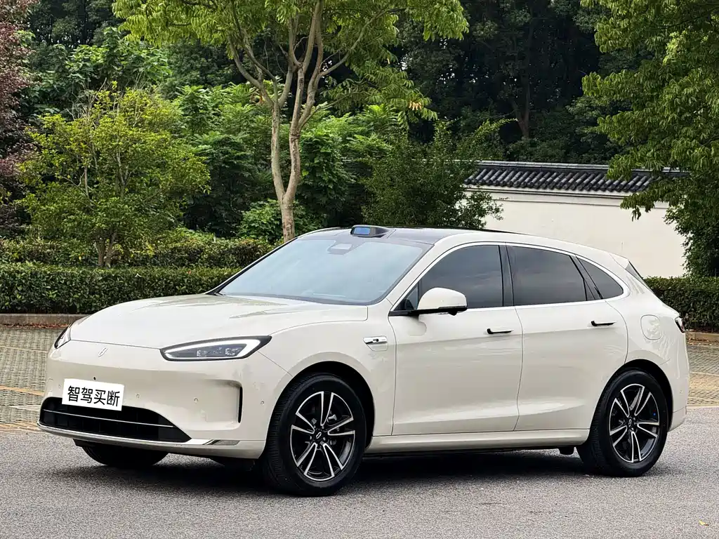 AITO AITO M5