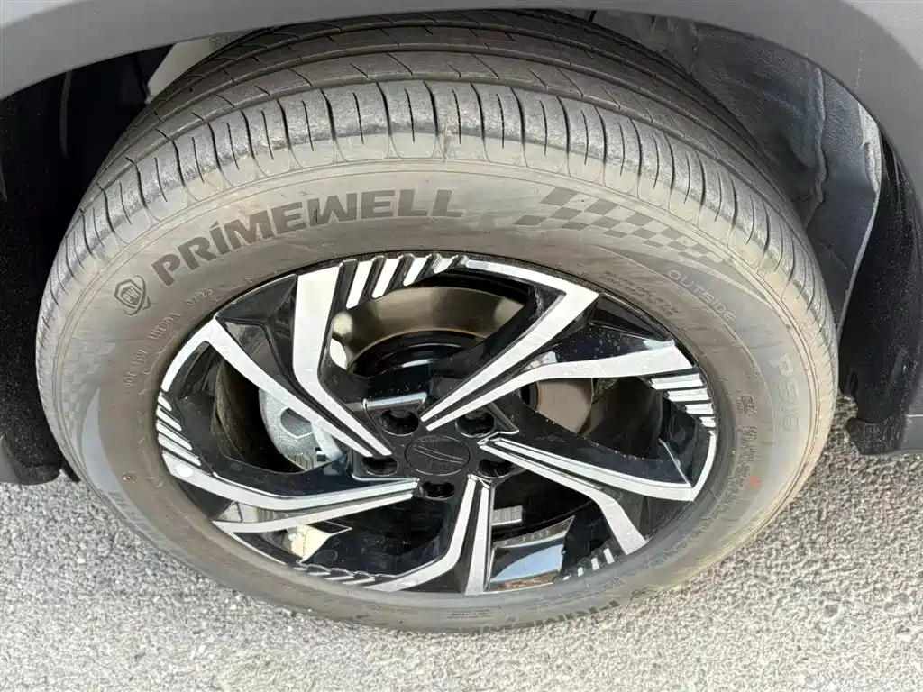 GEELY AUTOMOBILE BOYUE