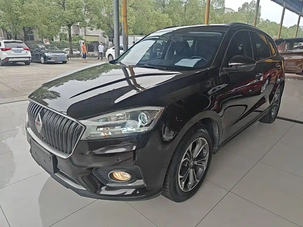 Borgward BX7 — миниатюра 2