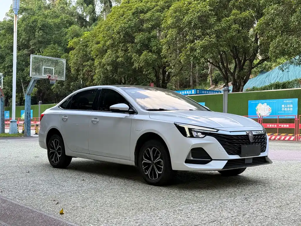 Roewe i6 MAX New Energy — миниатюра 5