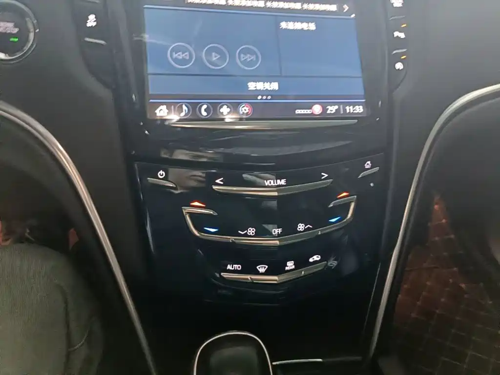 Cadillac XTS — миниатюра 13