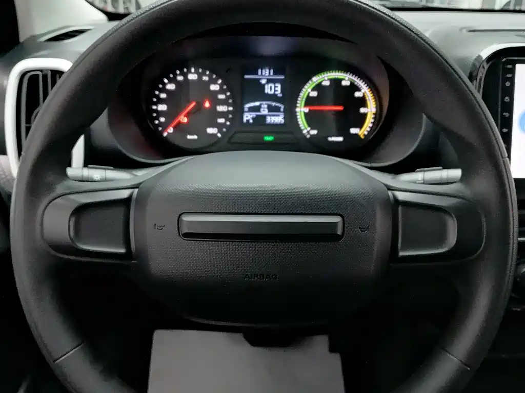 Roewe Clever — миниатюра 15
