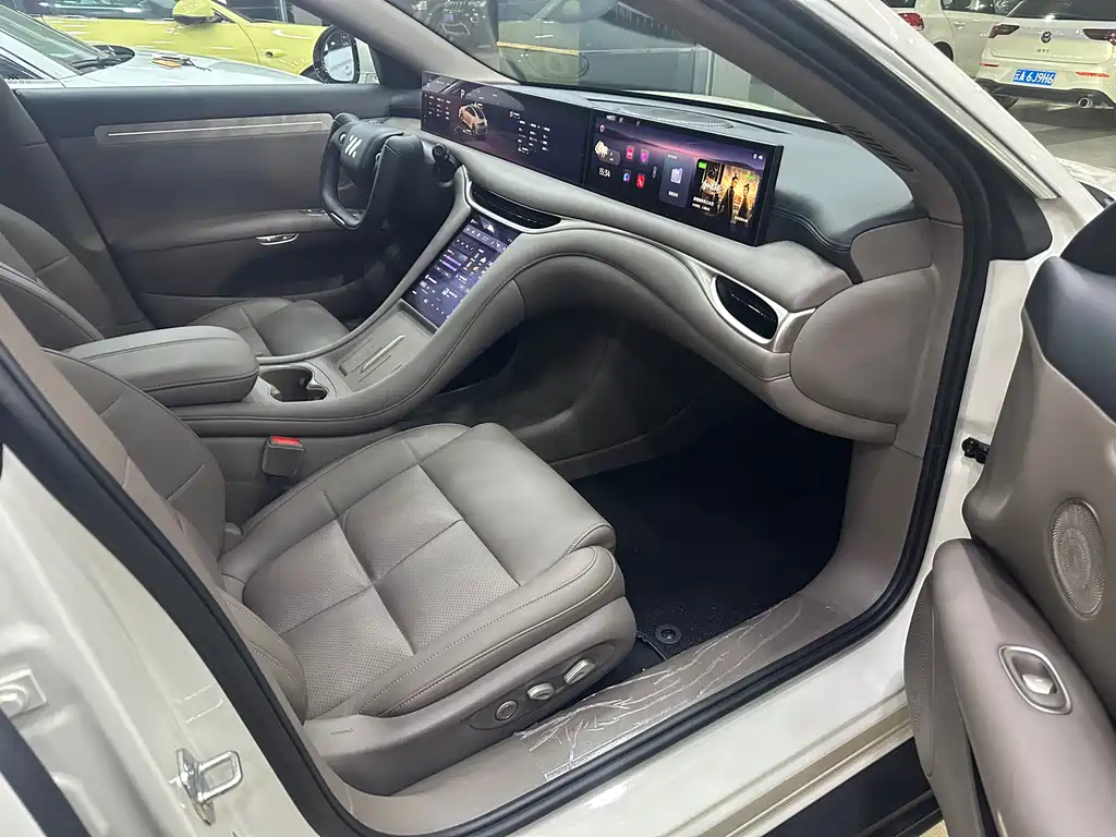 ZHIJI AUTOMOBILE ZHIJI L6