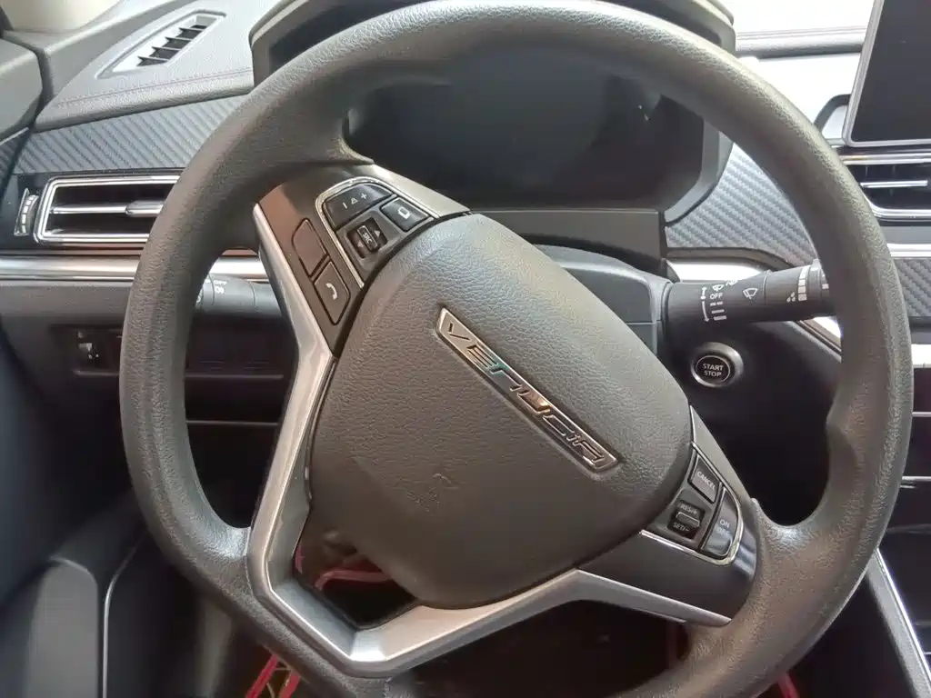 Venucia T60 — миниатюра 3