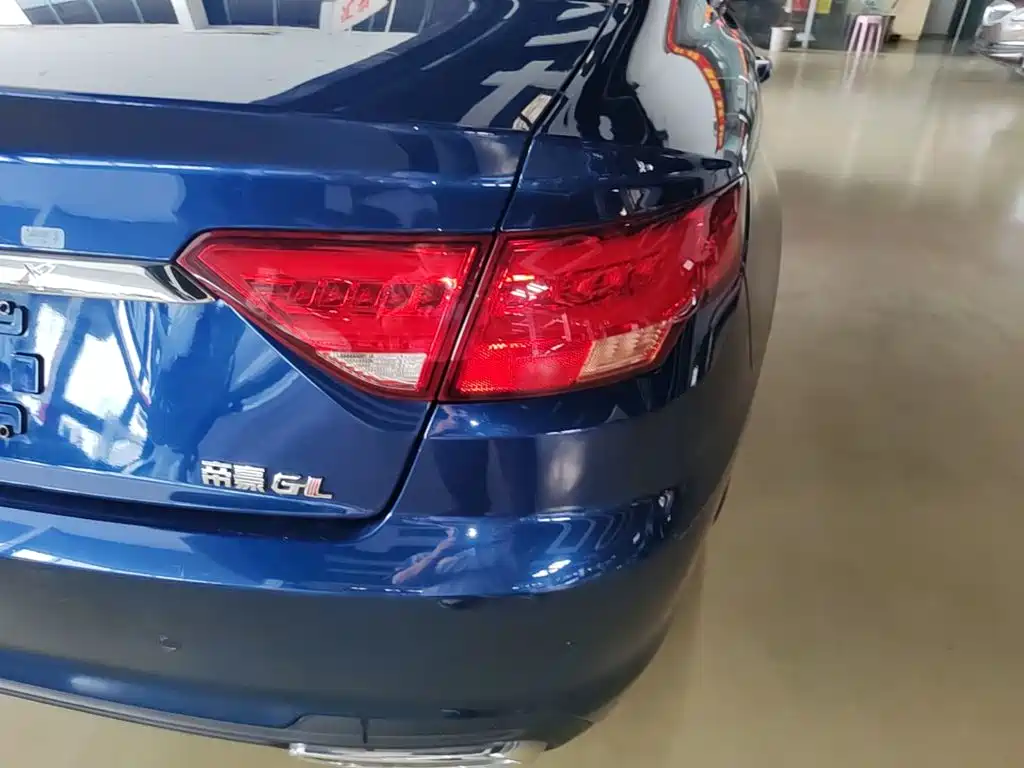 Geely Emgrand GL — миниатюра 8