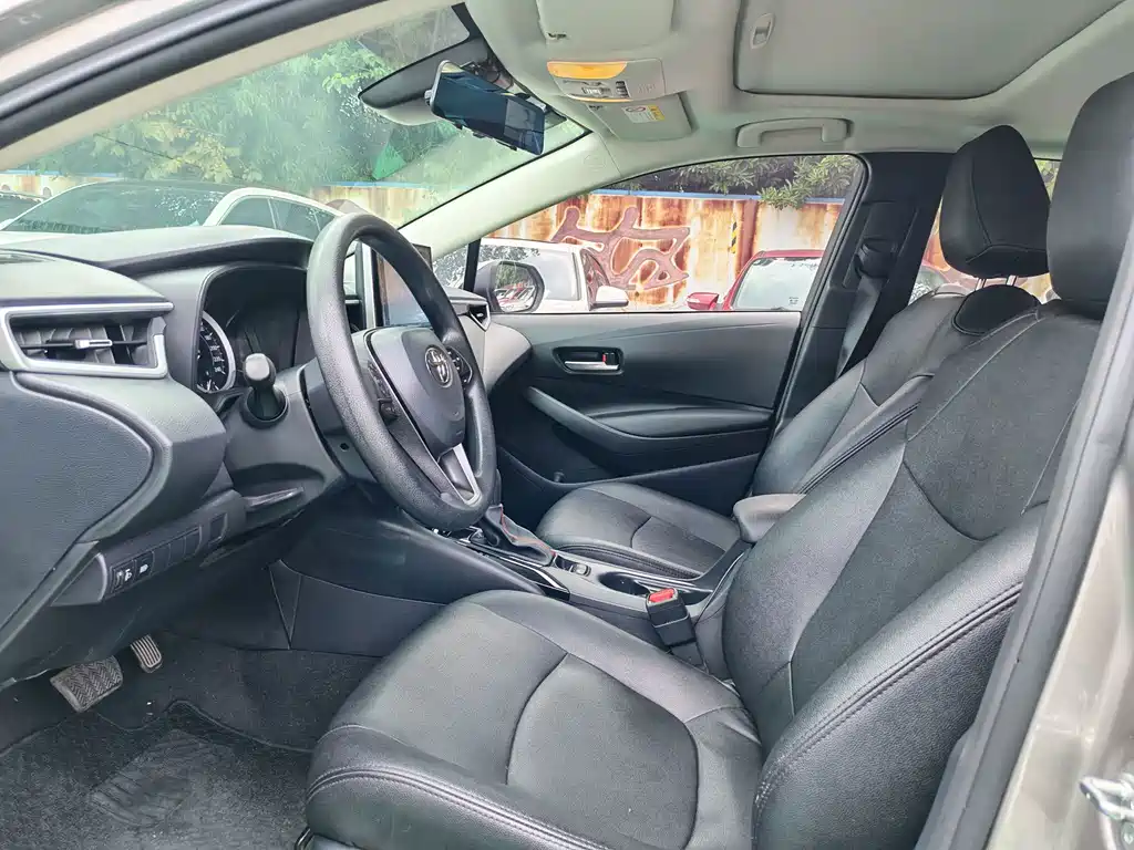 Toyota Corolla — миниатюра 9