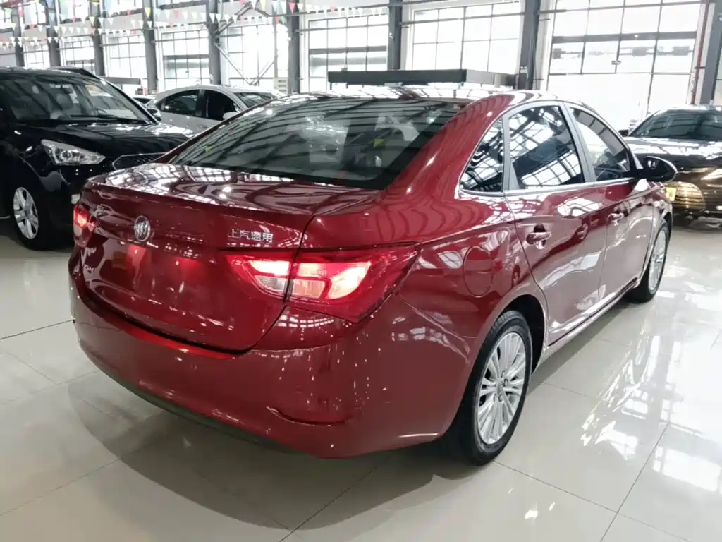 Buick Excelle — миниатюра 7