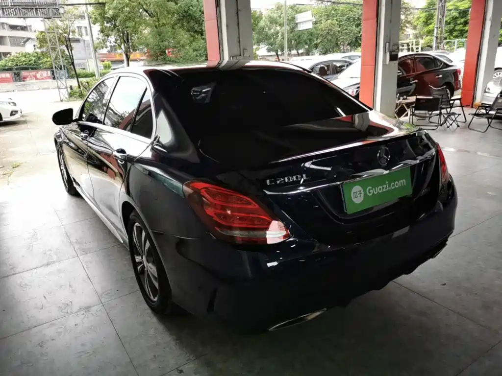 Mercedes-Benz C-Class — миниатюра 5