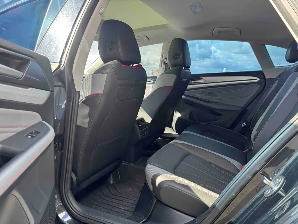 Volkswagen Lamando — миниатюра 8