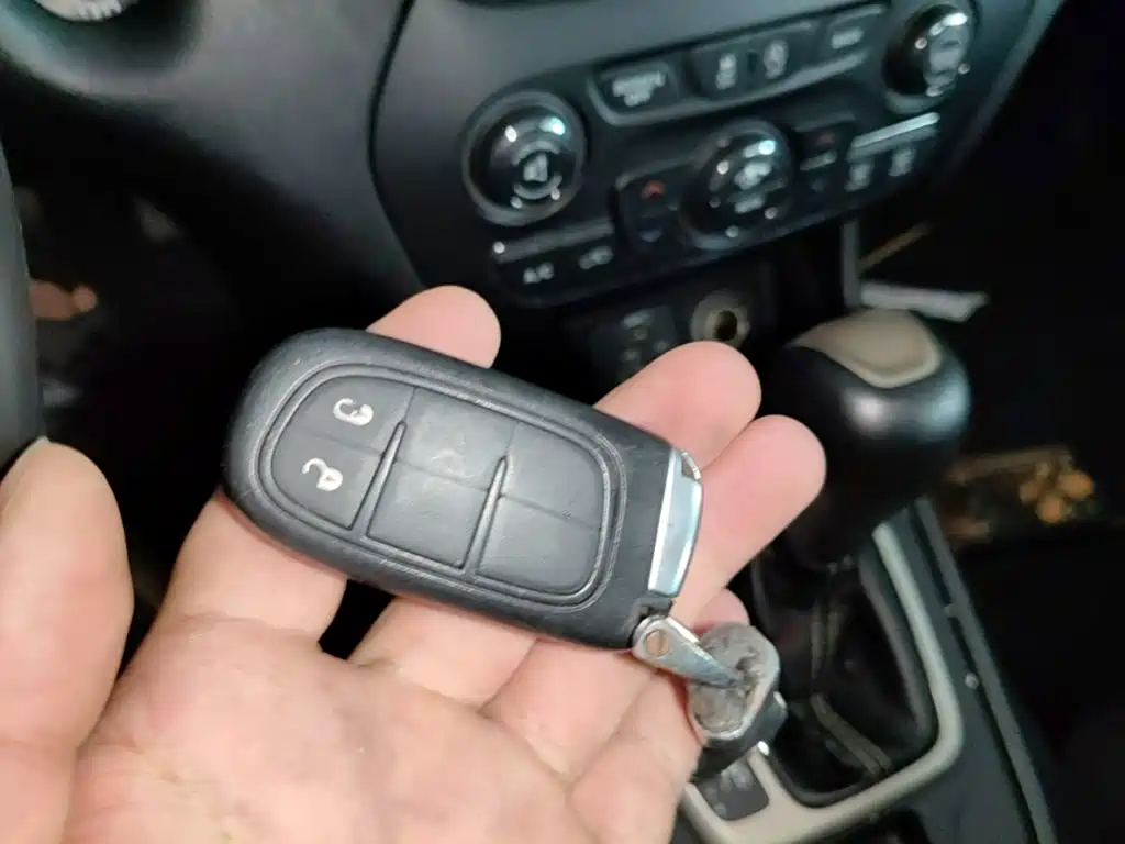 Jeep Cherokee — миниатюра 9
