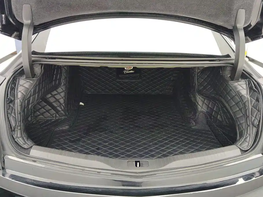 Cadillac CT6 — миниатюра 4