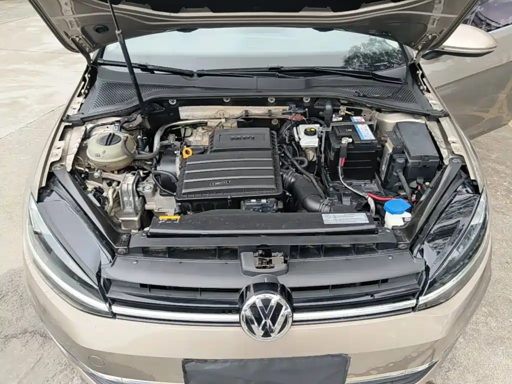 Volkswagen Golf — миниатюра 20