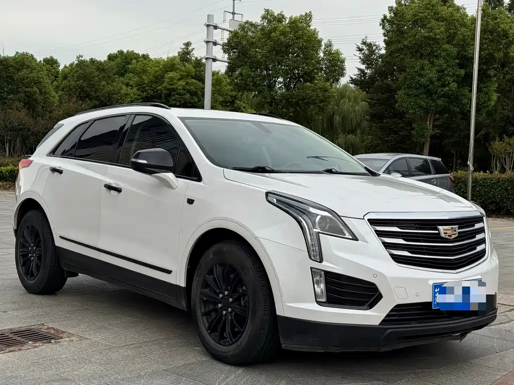 Cadillac XT5 — миниатюра 3
