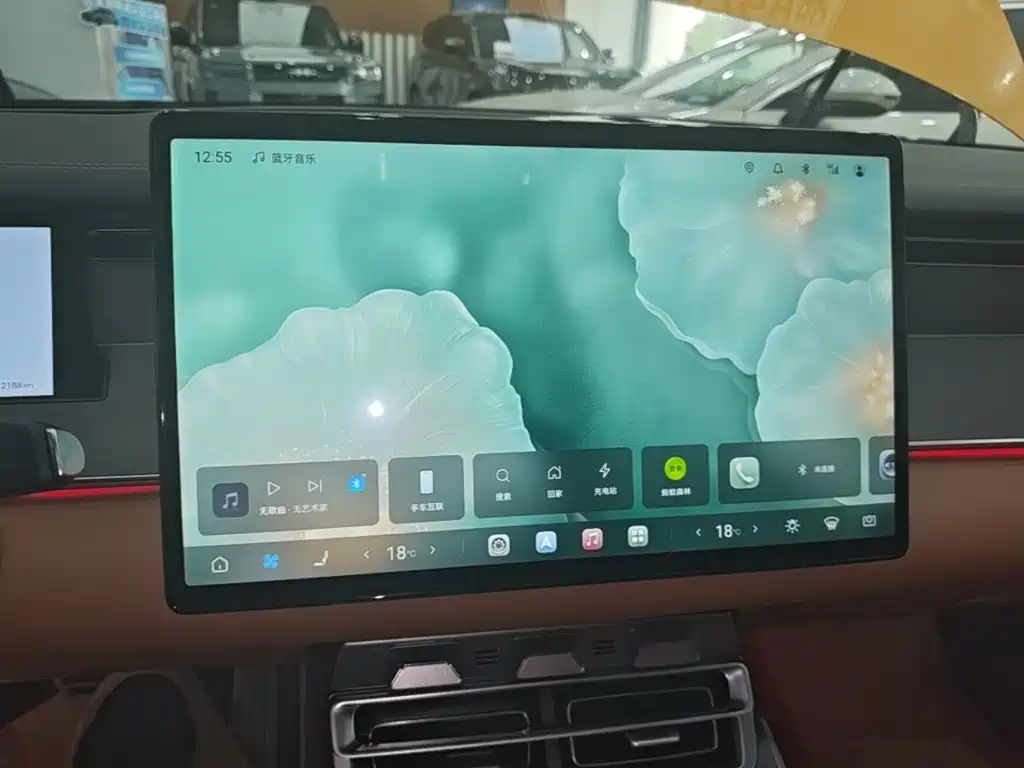 BYD Han L — миниатюра 13