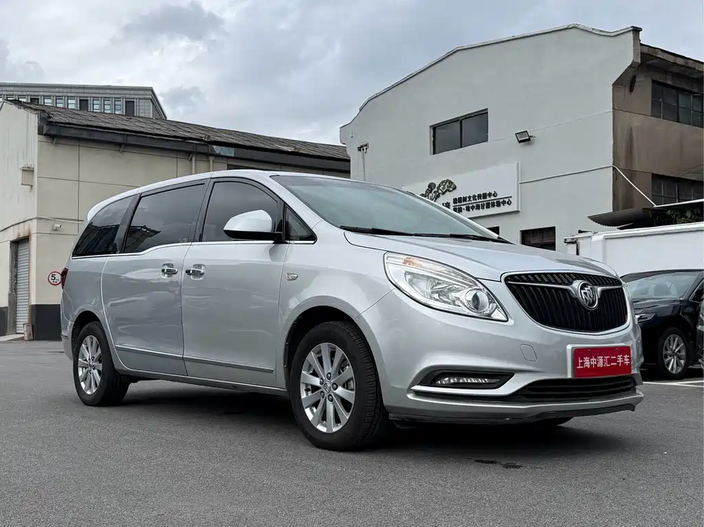 Buick GL8 — миниатюра 3
