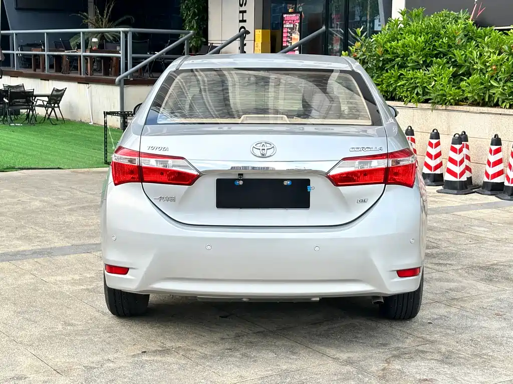 Toyota Corolla — миниатюра 8